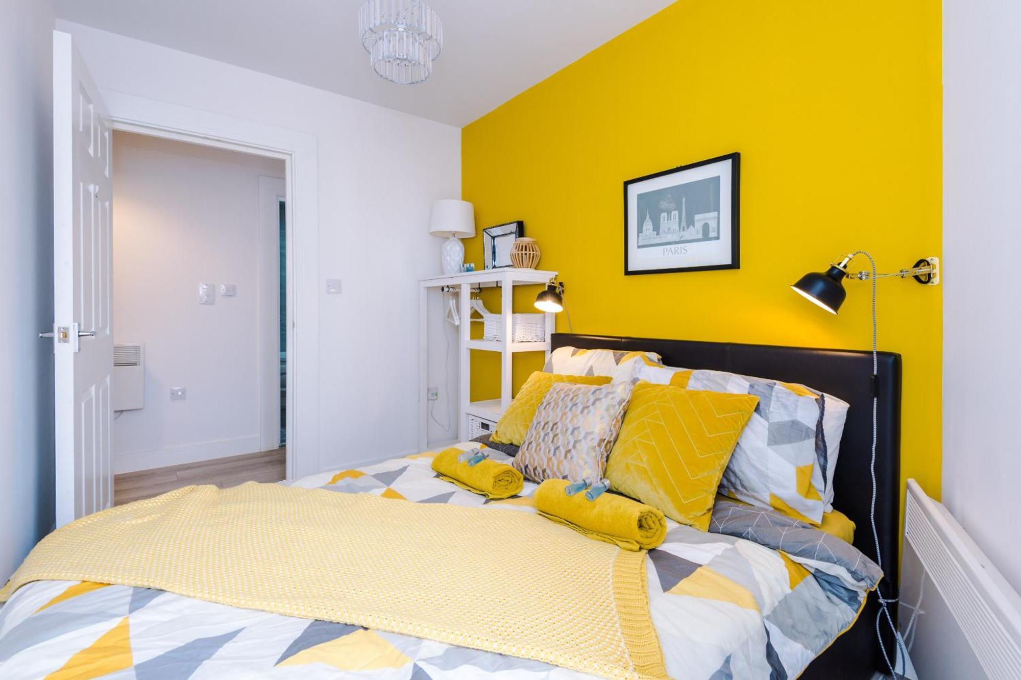 Opp Liverpool - Perfect For Contractors And Travellers, Big Savings Booking 4 Nights Or More!アパートメント 部屋 写真